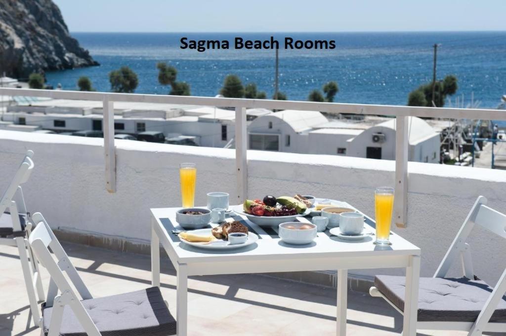 Sagma Beach Rooms Períssa Extérieur photo